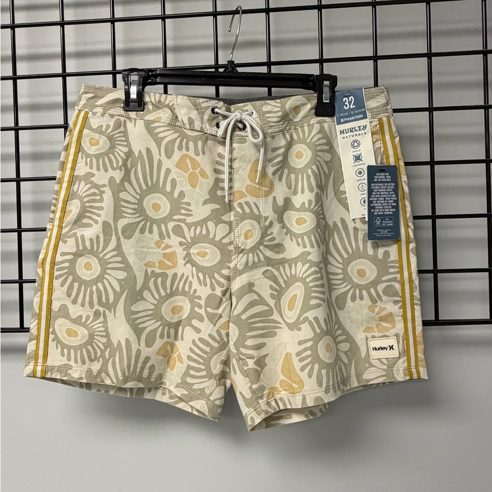 Hurley Men's Floral Board Shorts - Cream and Yellow